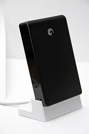 Kompatibel: Das TByte-Modell passt in die »FreeAgent Dock« (Bild: speicherguide.de). 