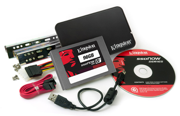 Der komplette Lieferumfang der »SSDnow V+ 100 96GB«.
